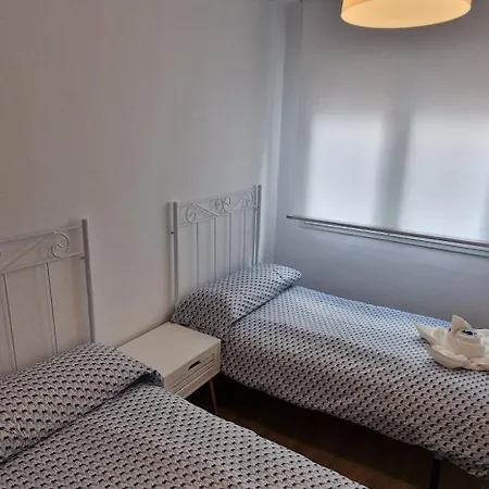 Διαμέρισμα La Arena Playa San Lorenzo - Wifi - 6 Pax - 3 Hab - Vut-5275-as *